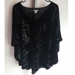 Chico`s Decorative Black Top